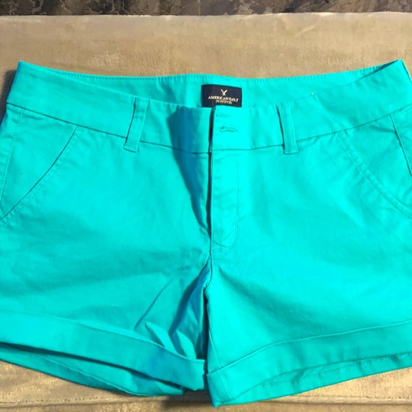 American Eagle Outfitters Pants - MIDI Shorts